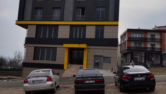 Açık Otopark & Wİ-Fi